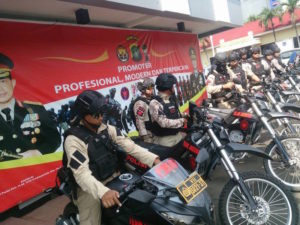 Tim Jaguar dan Sat Sabhara Polresta Depok Siap Beri Pengawalan Kepada Masyarakat