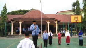 Tradisi Penyambutan Siswa Siswi SMP Negeri 2 Depok