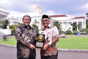 Walikota Terima Anugerah Dana Racka Dari Presiden