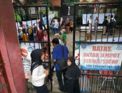 Arogan, Wali Murid Larang Wartawan Masuk Area SDN Pondok Cina 1