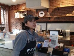 Modus Cari Lowongan Kerja, Pria Gasak iPhone di Coffee Shop Margonda