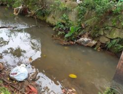 Warga Rangkapan Jaya Baru Geram Lingkungannya Jadi Lokasi Buang Sampah Liar