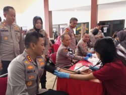 Sambut Hari Bhayangkara ke-79, Polres Metro Depok dan PMI Gelar Donor Darah 