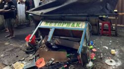 Kesal Ditagih Kekurangan Bayar, Pria Mabuk Hancurkan Lapak Ketoprak