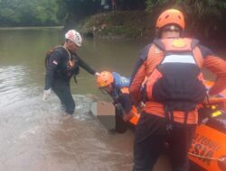 PNS Depok Ditemukan Tewas di Aliran Sungai Ciliwung 
