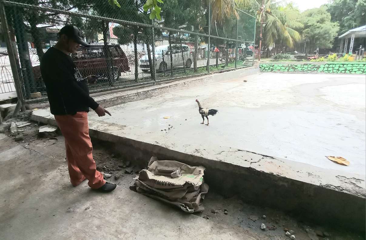 Perbaikan Lapangan Taman Merdeka 2 Tak Layak, Dugaan Korupsi Anggaran Pokir Anggota DPRD Mencuat