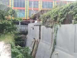 Gudang Sembako Diduga Berdiri Diatas Kali Caringin, Aktivis Depok Geram