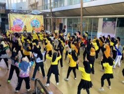 Ajak Ribuan Warga Depok Hidup Sehat, Gelaran Zumba Akbar Maxim Bertabur Hadiah