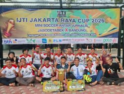 Ikuti Turnamen Mini Soccer 2026, IJTI Depok Bawa Pulang Trophy Juara 1